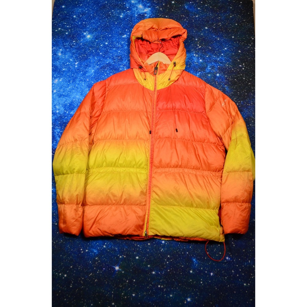 Nike ACG Jacket Womens XL Orange Yellow Down Puffer Hooded Ombre Coat Outdoor‎